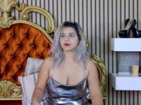 I am a hot and sensual model always in the mood to have fun with you on cam
