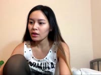 Hey there! I’m a girl who loves meeting new people and having great conversations. I enjoy being in the spotlight, having fun, and creating a cozy vibe for everyone.