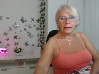 I am mature woman,single,sensibile,cute,funny,love meet peoples for spending our time together,choose me and let,s have fun!!!! IN PRIVATE U CAN SEE OR TITS OR PUSSY AT CHOOSE AND PLAY FINGER,IN VIP U CAN SEE ALL NAKED PLAY TOY,,,,,,,