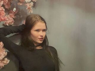 webcamgirl live sex CharisseChappel