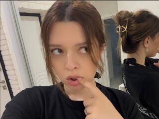 online chat DevonaChurchey