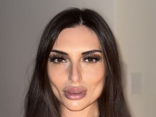 girl fingering bald pussy Geld