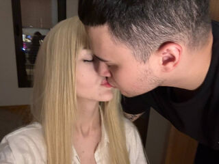 adult web cam chat room AliceAndMarkus
