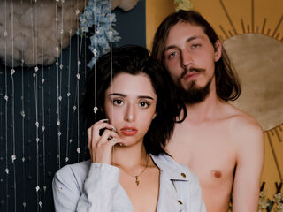 webcam couple chatroom JunnaAndKurt