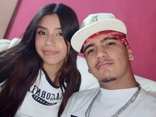 live camgirl fucked in tight asshole KamilaAndJavier
