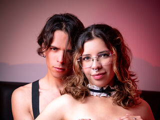 chatroom webcam pic ScaraAndTomy