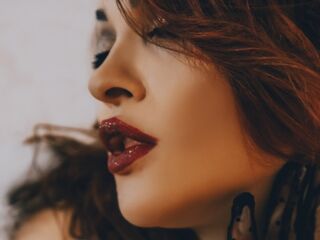 chat live cam AdelMedium