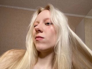free live chatroom AdeleKeat