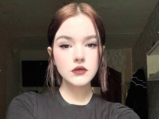 cam girl masturbating with vibrator AliceRobinsen