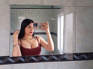 camgirl fingering bald pussy AlisonAby