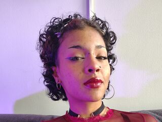 chat room webcam photo AmaranthaPiere