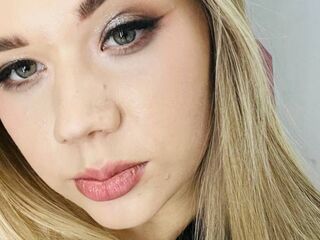 cam girl live cam AminaDigges