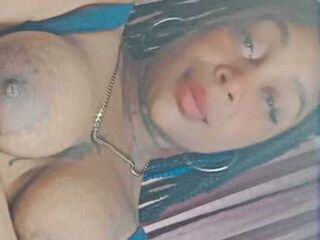 cam girl video AndreTower