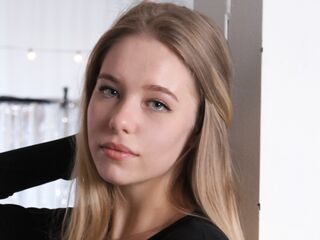 naughty cam AnnetteMajid