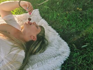 teaser cam AriaHaley
