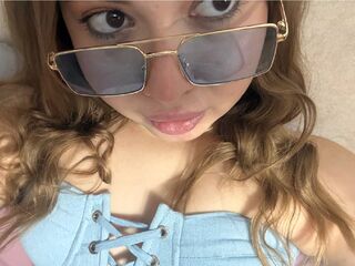 camgirl masturbating ArianaBrault