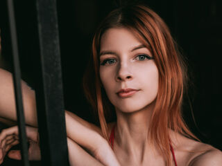 beautiful camgirl ArianeRogers