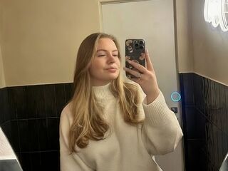 Kinky webcam girl AryaThomas