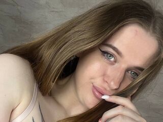 camgirl fingering wet pussy BetanyFoks