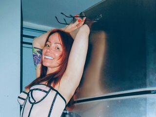 fingering cam slut CarolinaKis