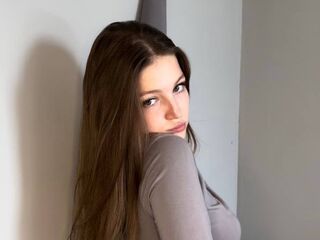 adult cam CarterBella