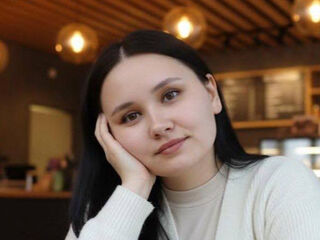 girl chatroom CathernKorwin