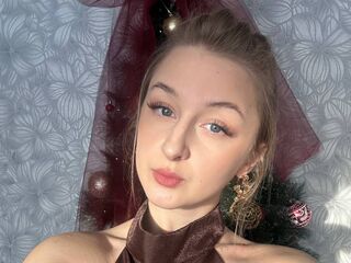 shower sex CharoletteHeckle