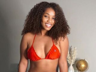 naked webcam girl masturbating ChiNasa