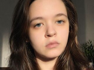 live webcam girl CorneliaAdling