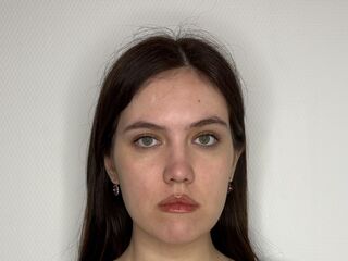 webcam girl chatroom CristaCarpentier