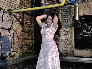 live cam girl photo CristaMilanowski