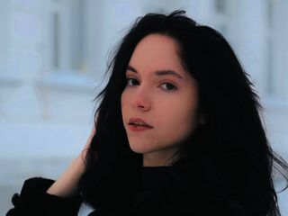 cam girl fingering CrystalLake