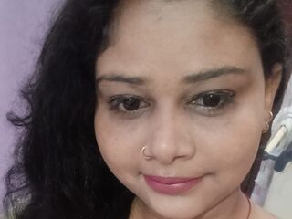 webcamgirl sex chat CurvySoniya