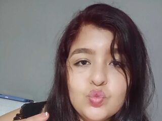 fingering webcamgirl DahliaLee