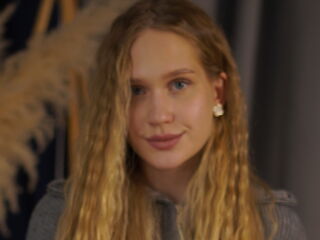 web cam show DamarisWellnitz