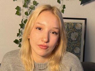 cam slut videochat DarleenDevone