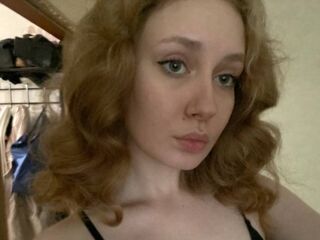naked camgirl DoraOashey