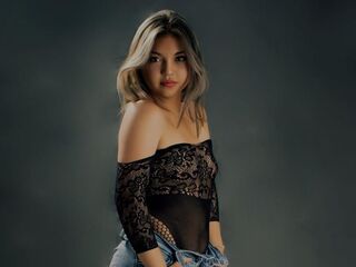 hot webcam picture ElianisCuevas