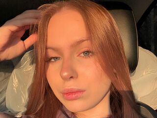 cam girl spreading pussy ElizaBless