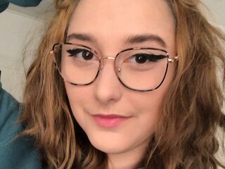 hot striptease cam EllaChristine