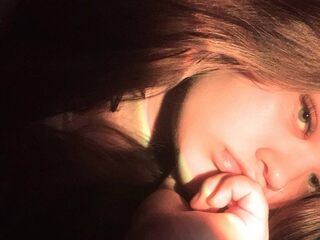 nude cam girl photo ElleOner