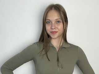 hot cam girl masturbating ElviaSix