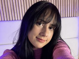 masturbating webcam girl EmilyAleen