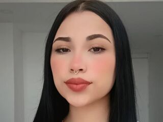 live webcam performer EmilyMorrison