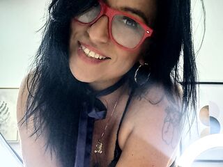 girl cam naked EmliySuaz