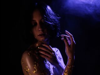 camgirl spreading pussy EmmaDarkly
