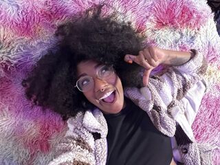 camgirl porn web cam FelicityBaker