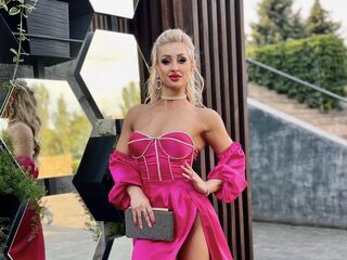 chat room webcam photo FitChristina