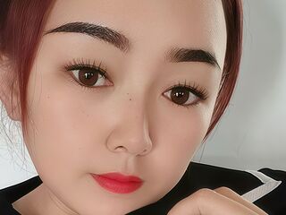 naughty cam girl fingering shaved pussy FredaErica