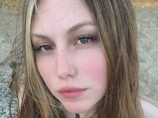 chatroom cam FriedaJane
